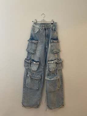 WFFS Distressed Multi-Pocket Baggy Cargo Jeans in Bleach Wash